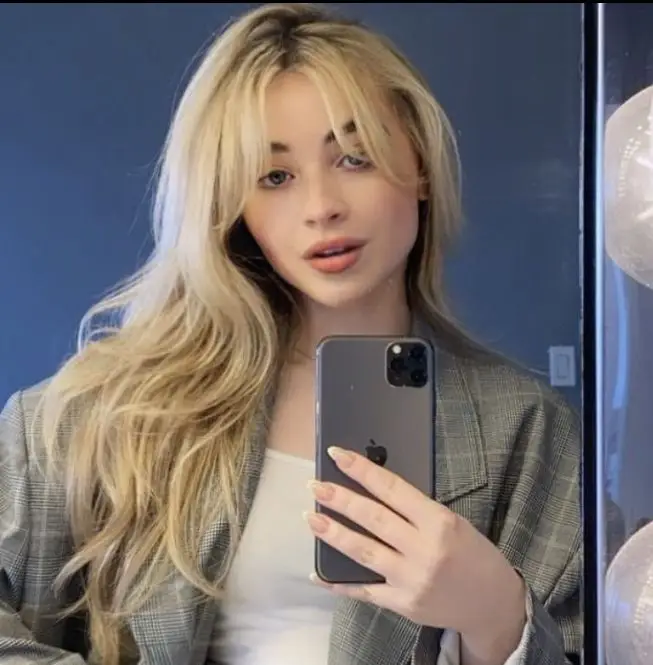 Sabrina Carpenter