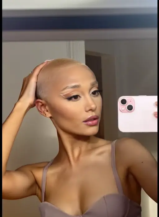 ariana grande with buzz cut